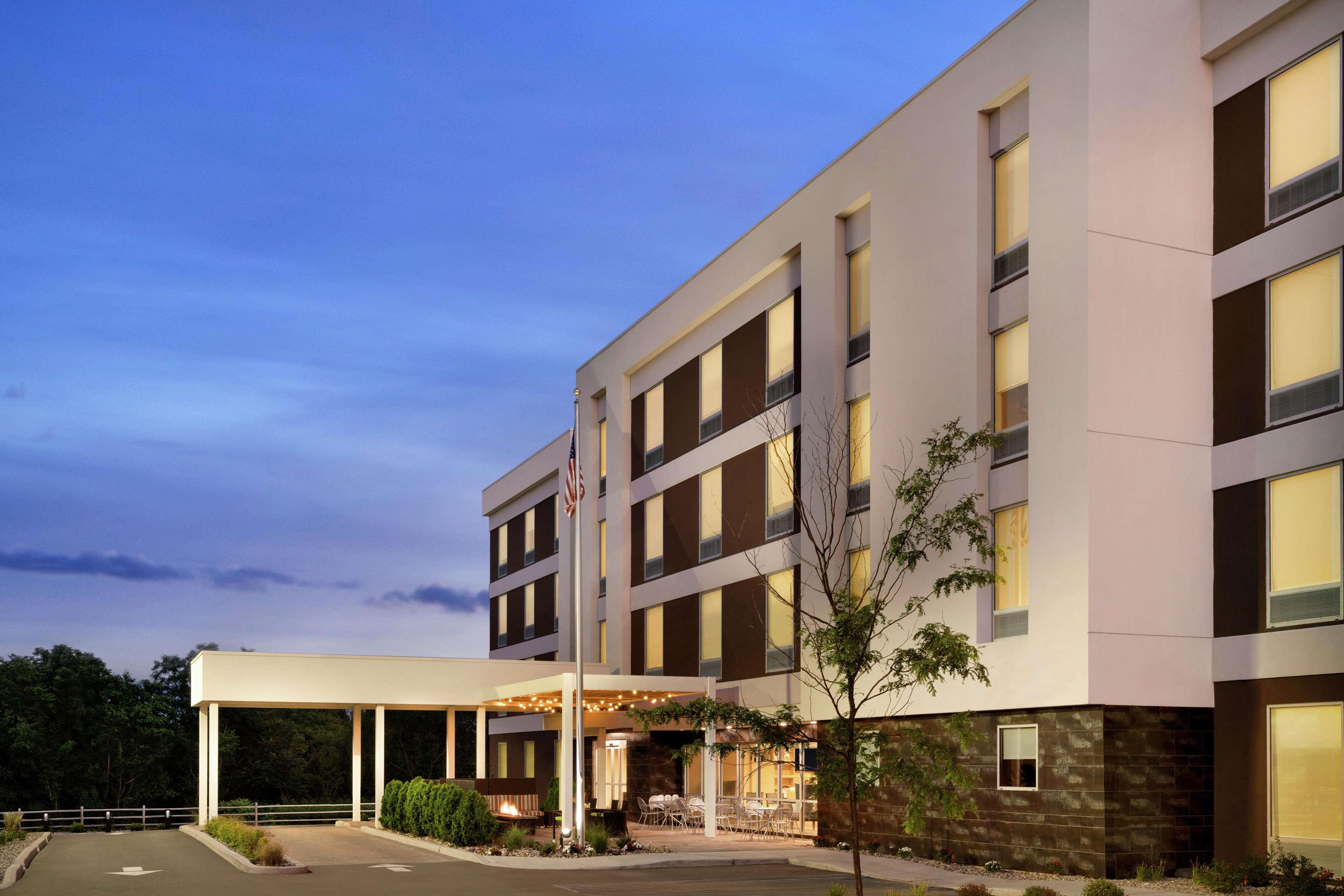 Home2 Suites By Hilton Middletown Exterior photo
