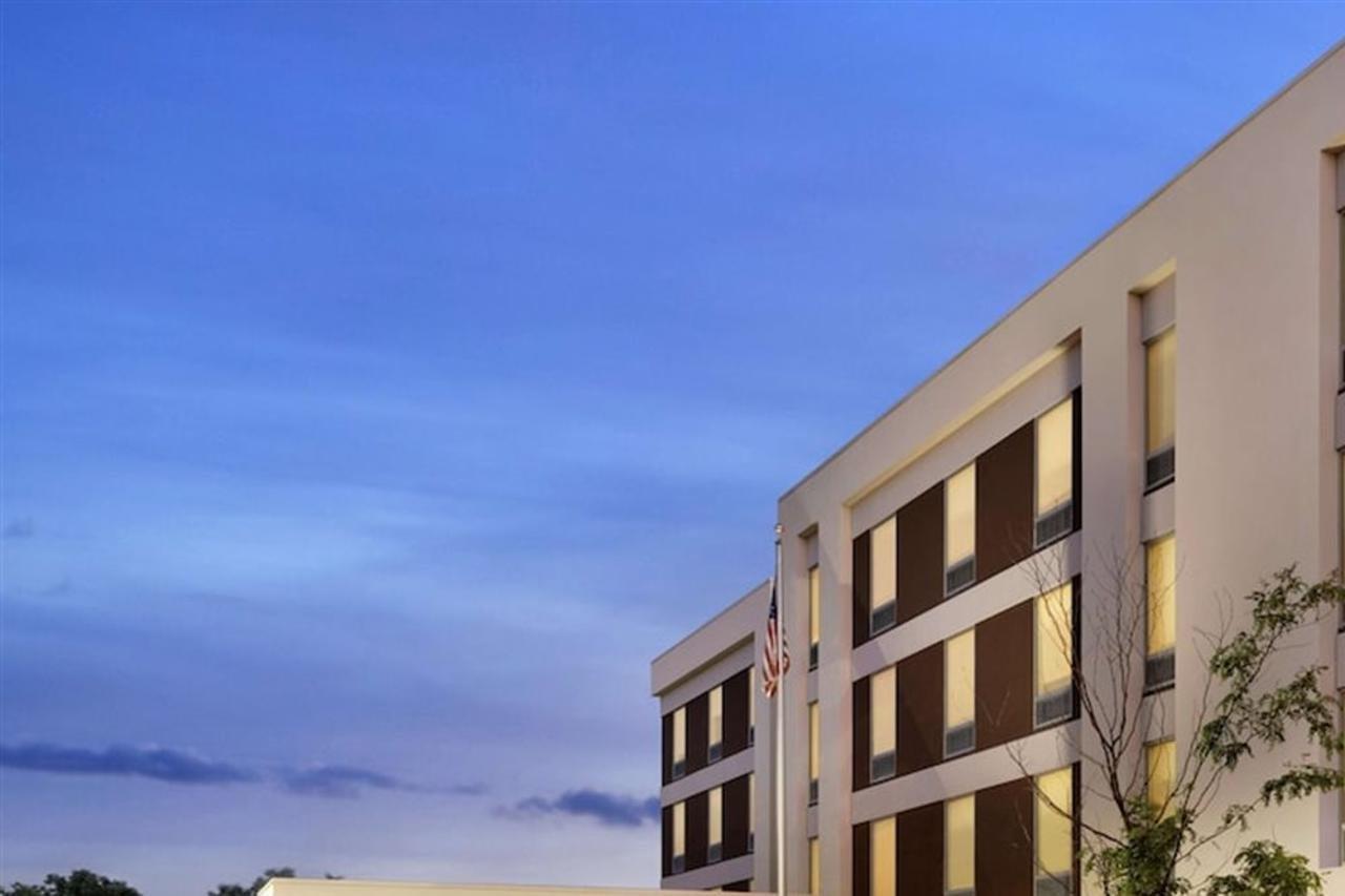 Home2 Suites By Hilton Middletown Exterior photo